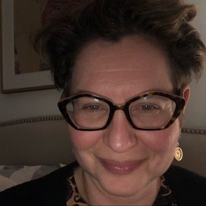 Meet your Posher, Erica